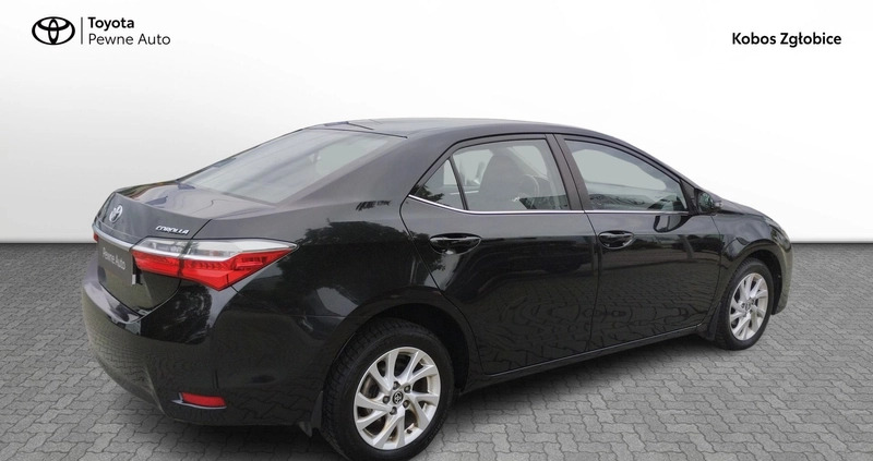 Toyota Corolla cena 67900 przebieg: 96429, rok produkcji 2018 z Przecław małe 301